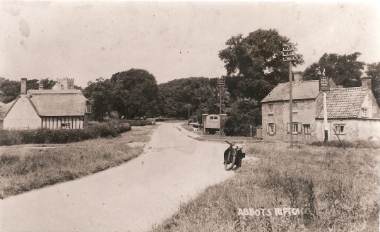 Rose Cottage And The Three Horseshoes Abbotts Ripton Domestic