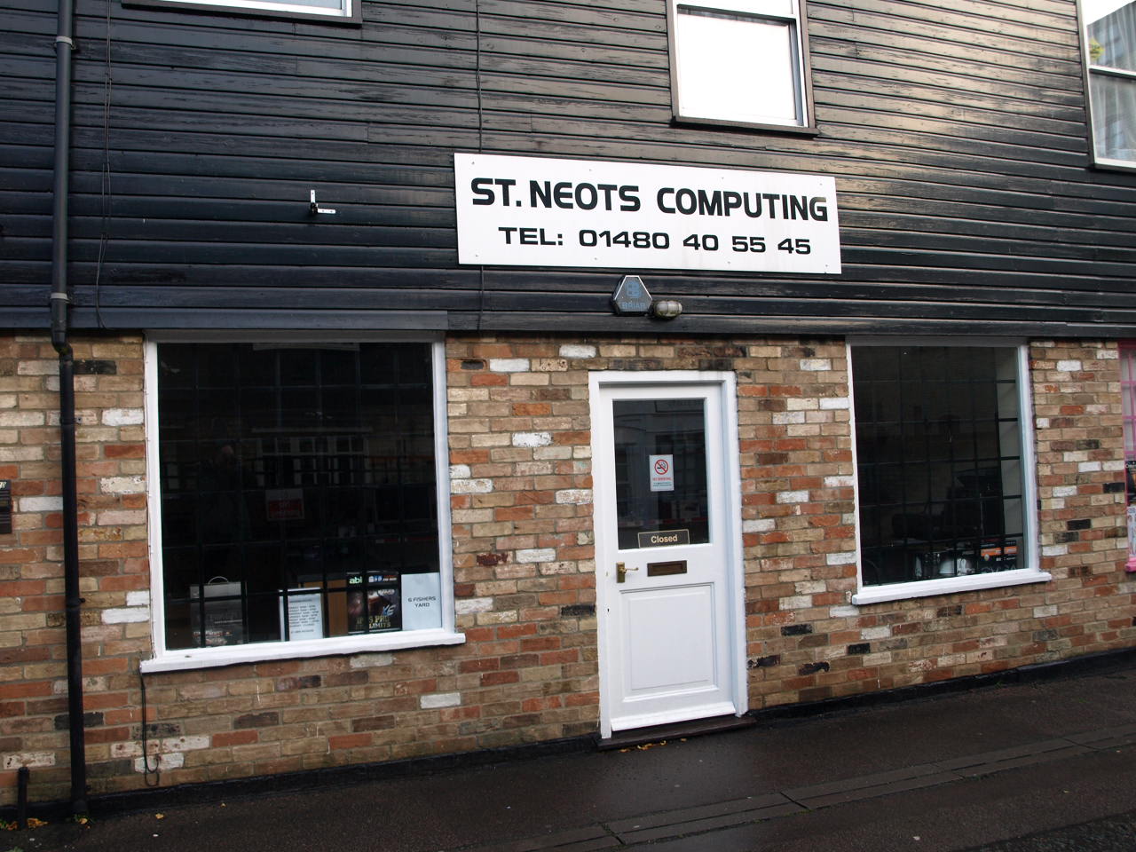 St Neots Computing In Fishers Yard Off St Neots Market Square