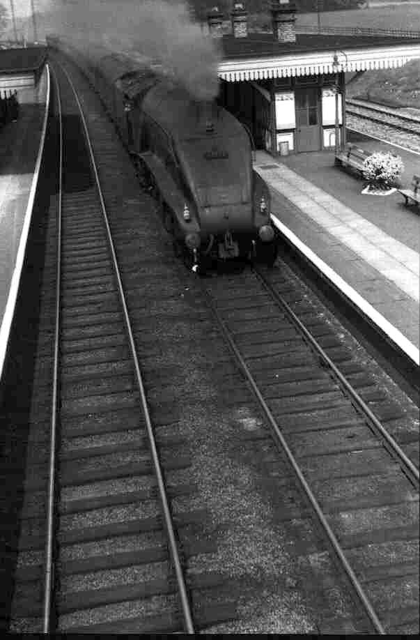 Last manual signal box and last signalman at St Neots Railway