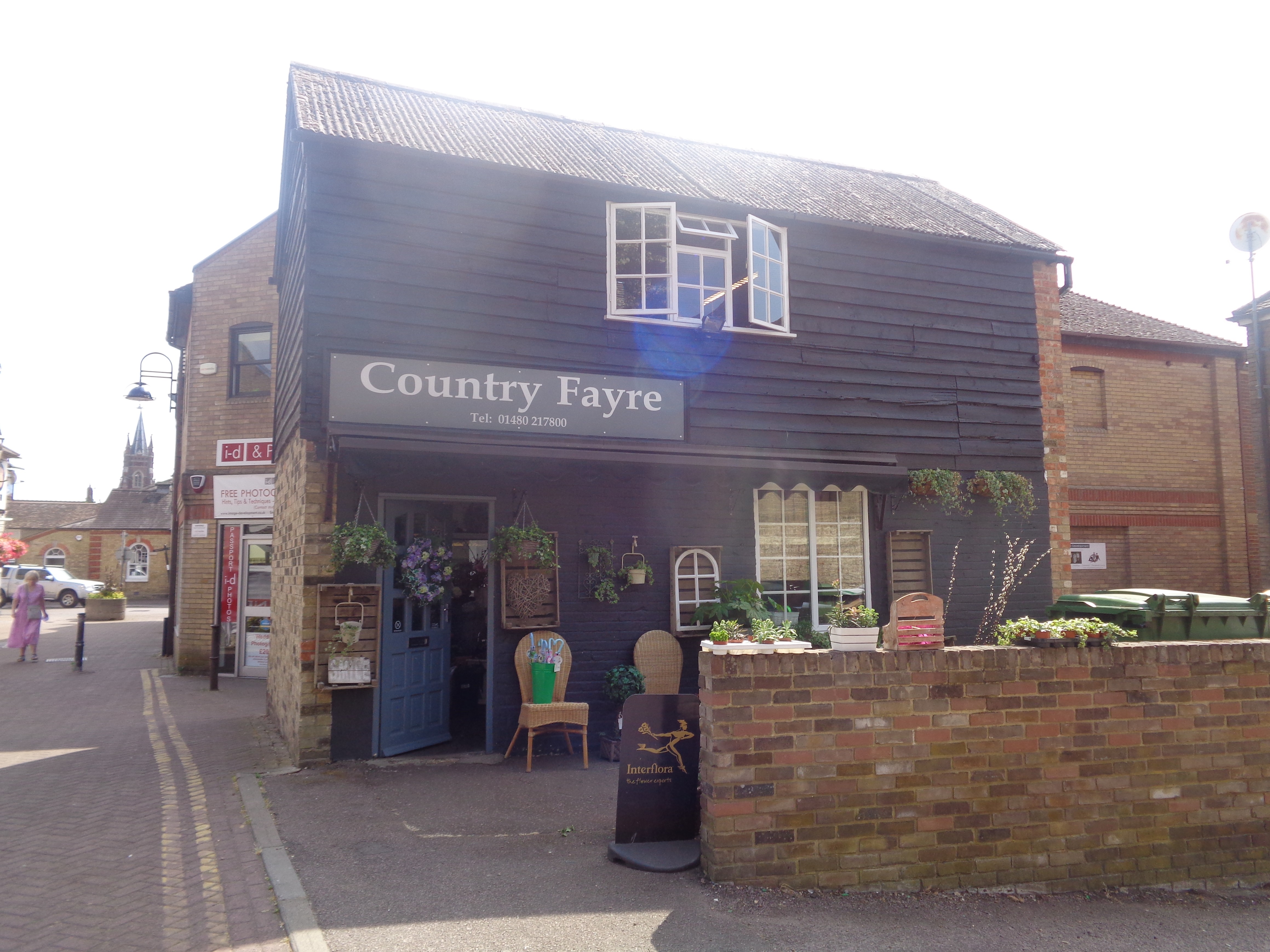 Country Fayre Shop St Neots 6th July 18 Shops Street Furniture And Signs St Neots