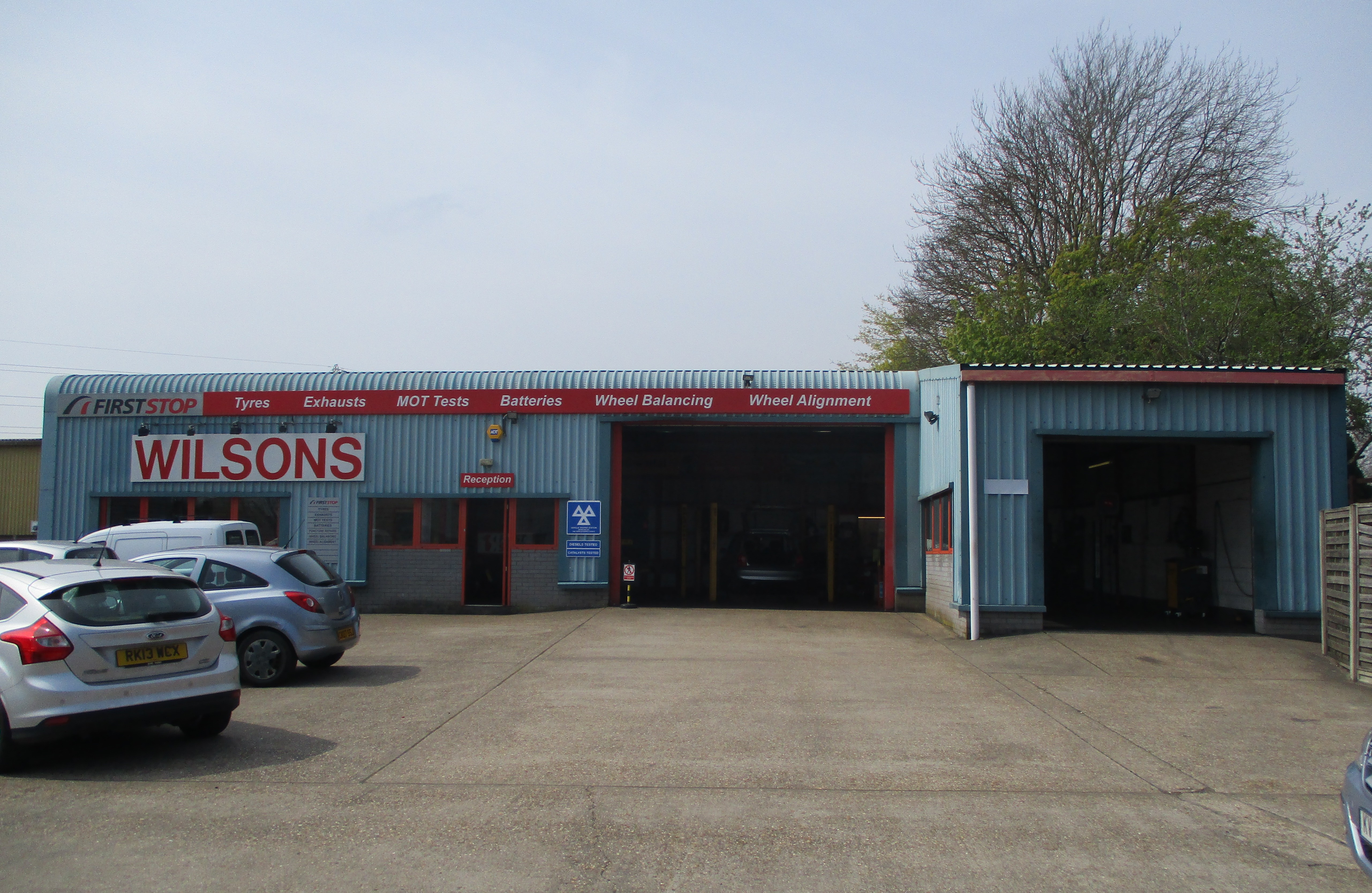 Wilsons Garage 5 Little End Road 18th April 2019 Cars